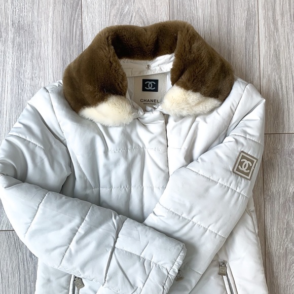 White Puffer Fur Hood Jacket 